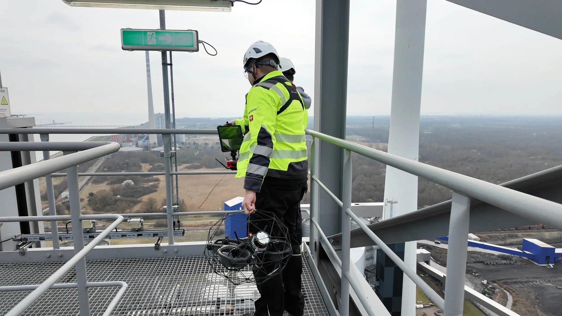 Kopterflug Inspektionsteam bei der Arbeit